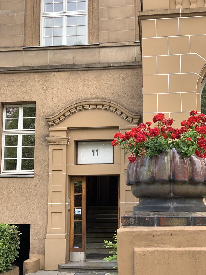 Eingang Rothenbaumchaussee 11 Hamburg, Psychotherapiepraxis von Krauß